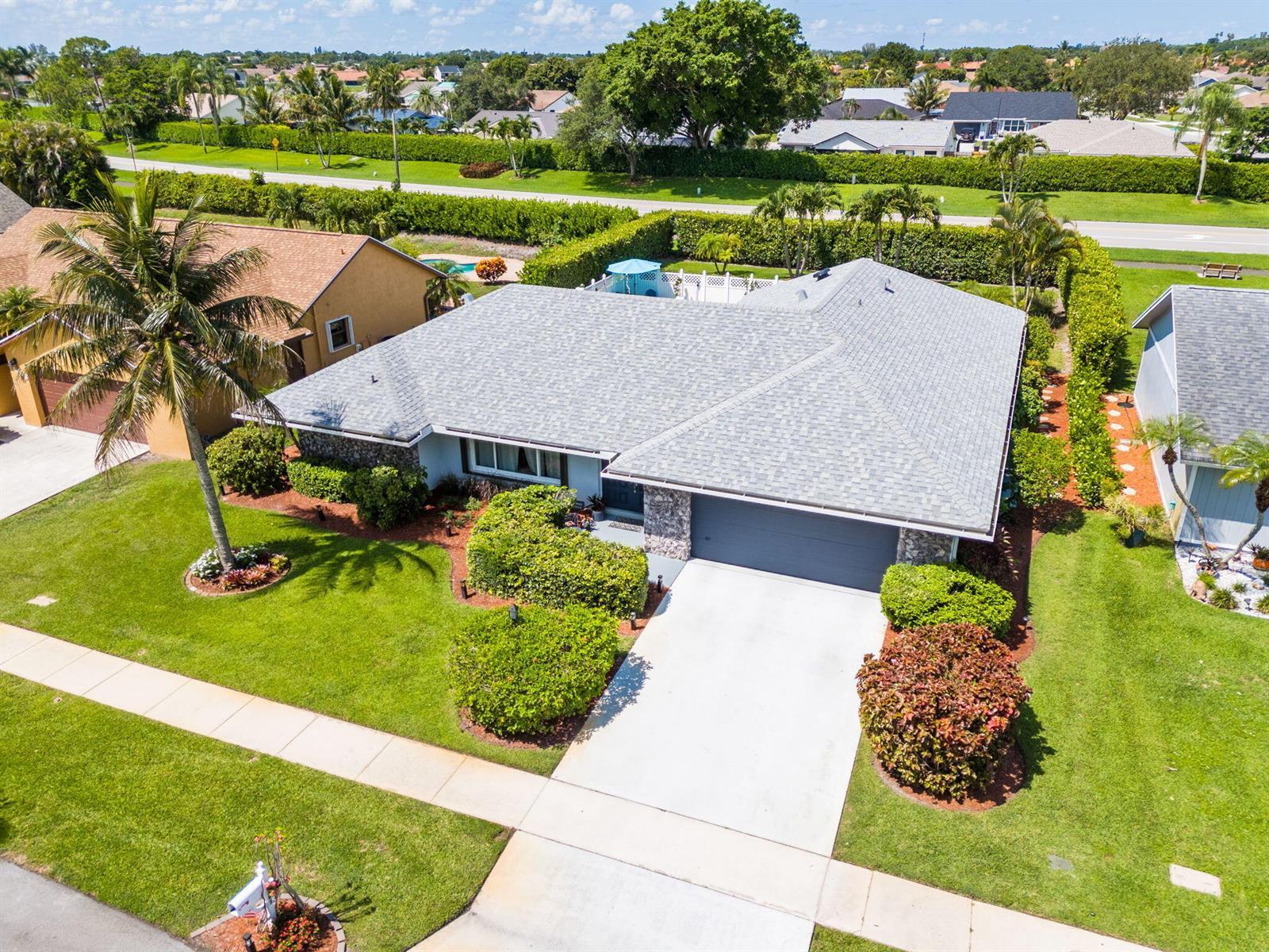 5071 Whitewood Way, Lake Worth FL 33467