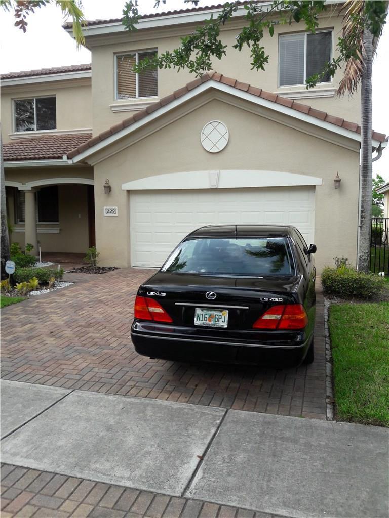 229 Gazetta Way, West Palm Beach FL 33413 photo 3