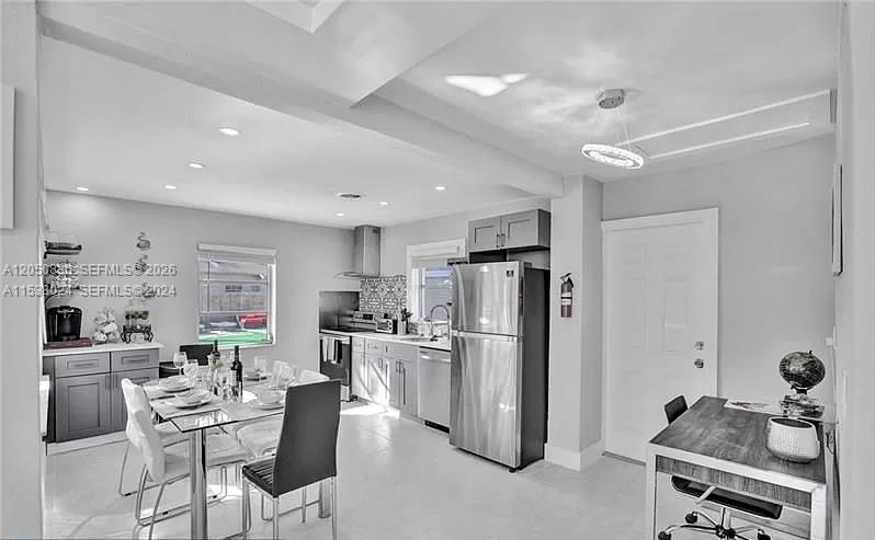 608 N 24th Ave # 608, Hollywood FL 33020