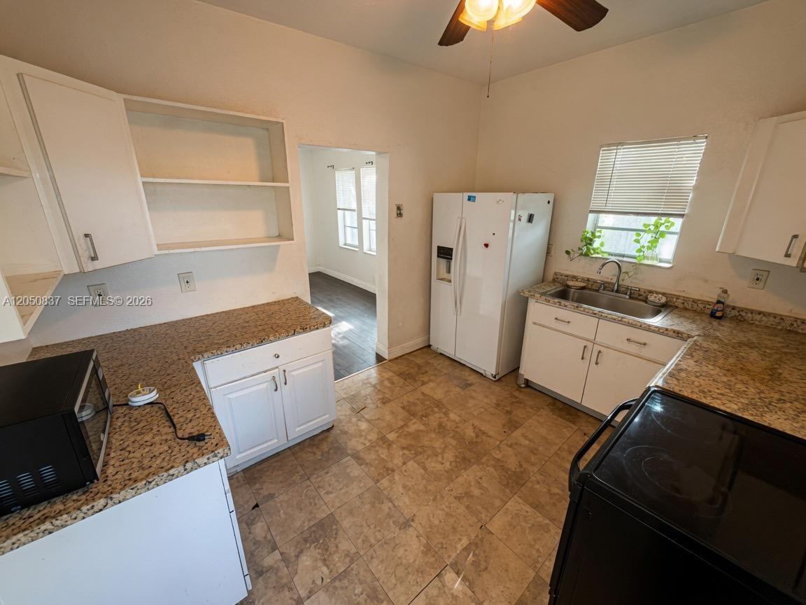 706 9th St # A, West Palm Beach FL 33401 photo 3