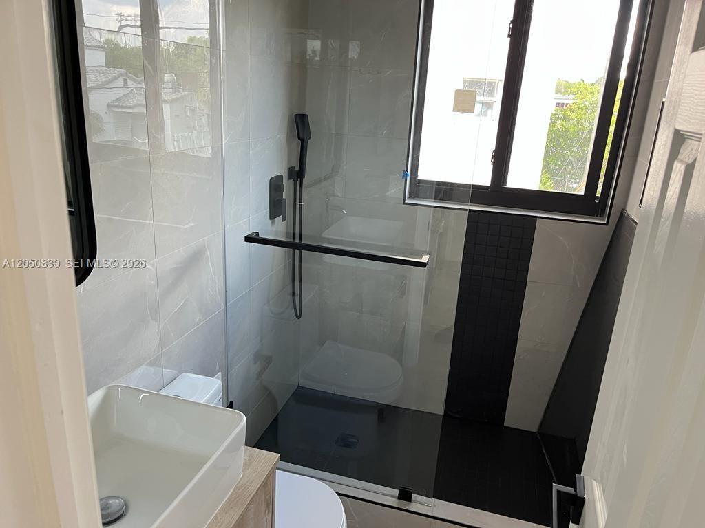 7128 Indian Creek Dr # 9, Miami Beach FL 33141 photo 5