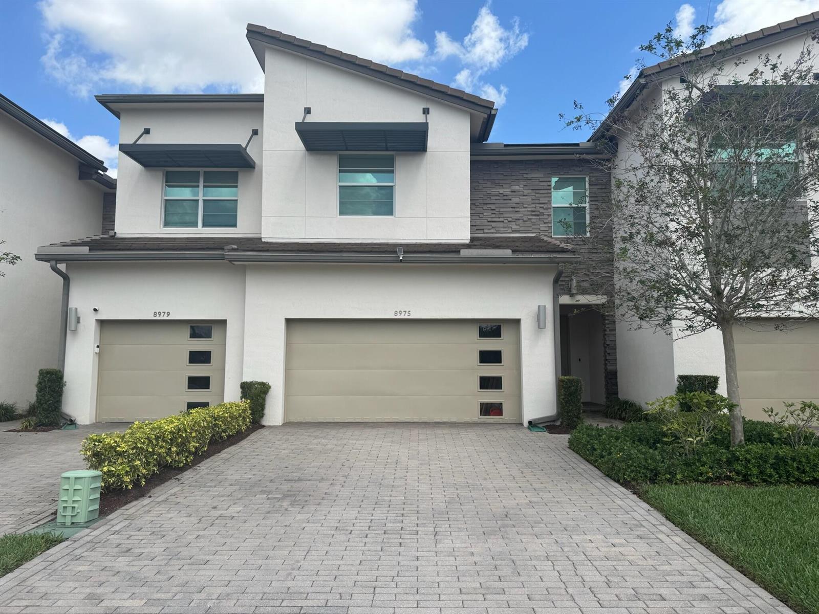 8975 Kingsmoor Way, Lake Worth FL 33467