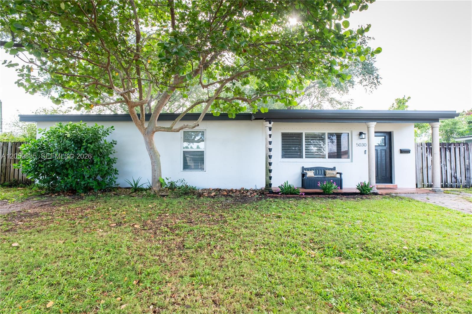5030 SW 113th Ct, Miami FL 33165 photo 2