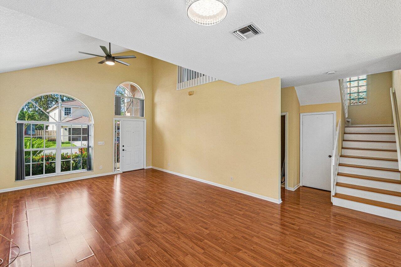 7835 Springfield Lake Drive, Lake Worth FL 33467 photo 3