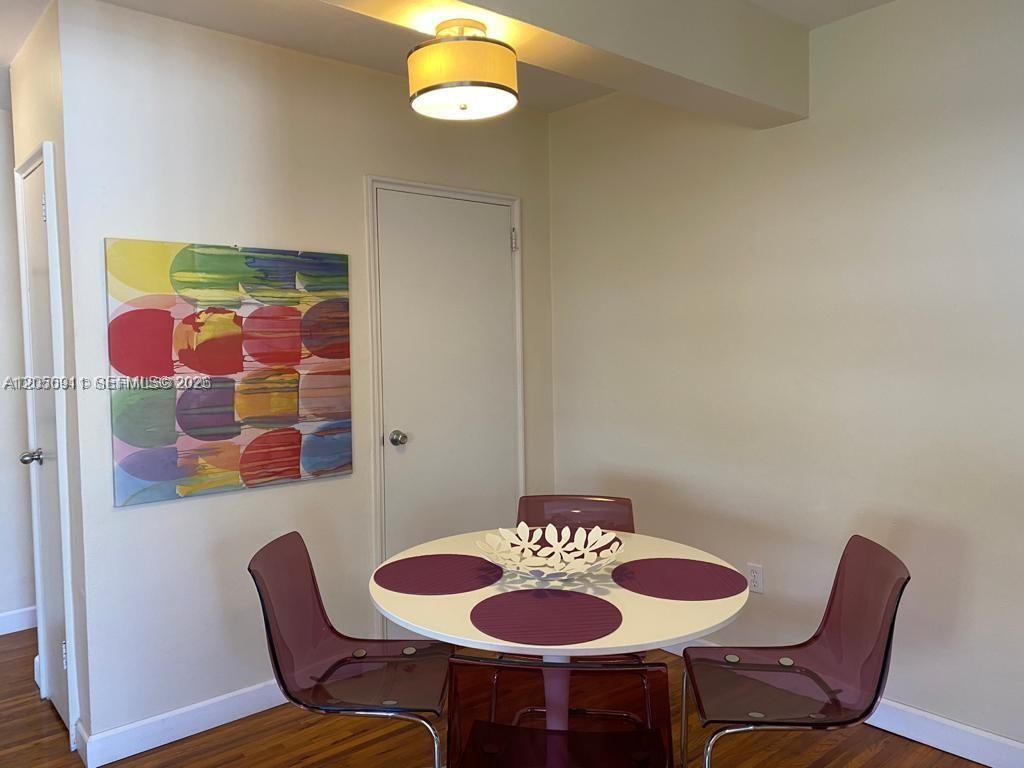 7935 Carlyle Ave # 10, Miami Beach FL 33141 photo 4