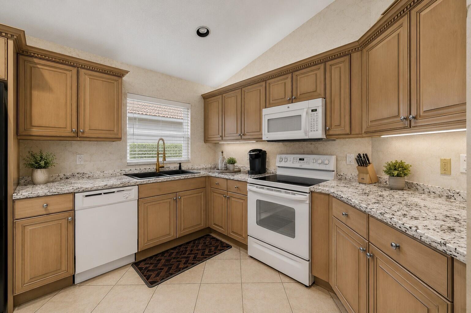 9576 Taormina Street, Lake Worth FL 33467 photo 4