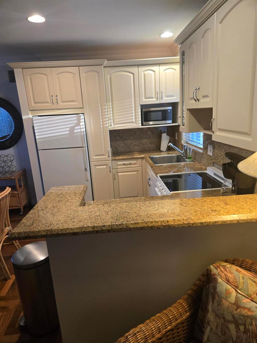 108 Commercial Boulevard, Lauderdale By The Sea FL 33308 photo 3