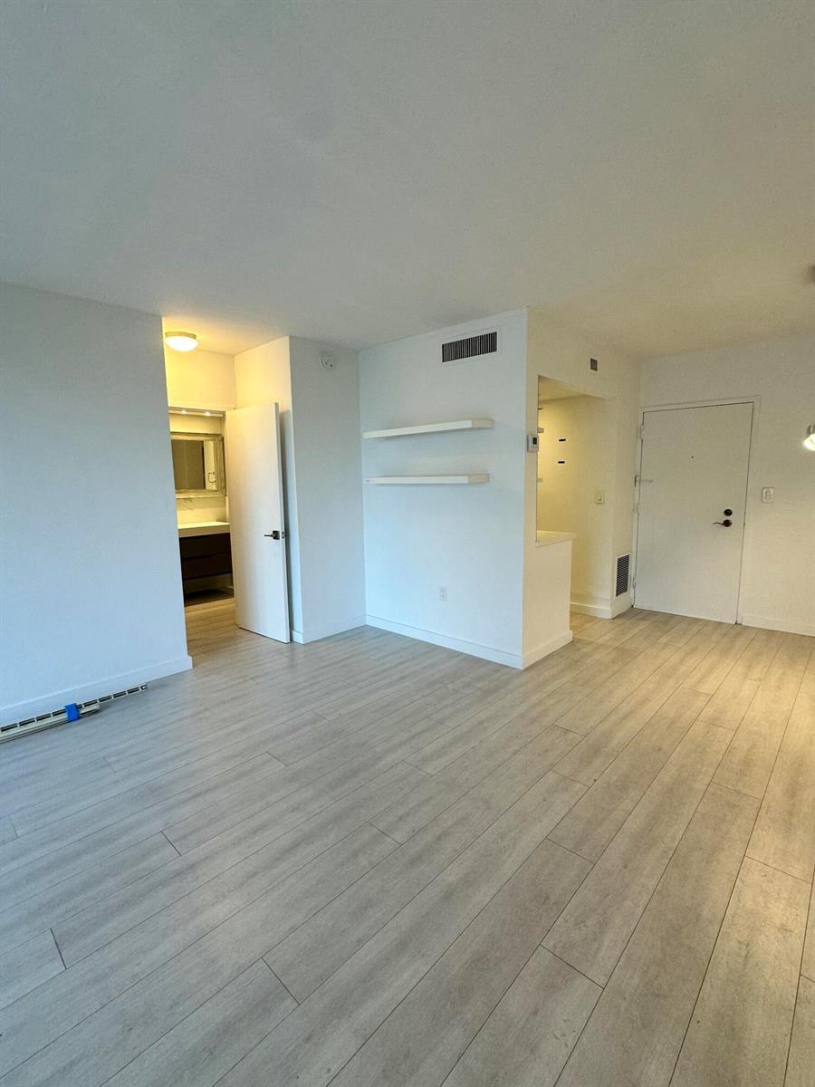 800 West Avenue # 637, Miami Beach FL 33139 photo 3