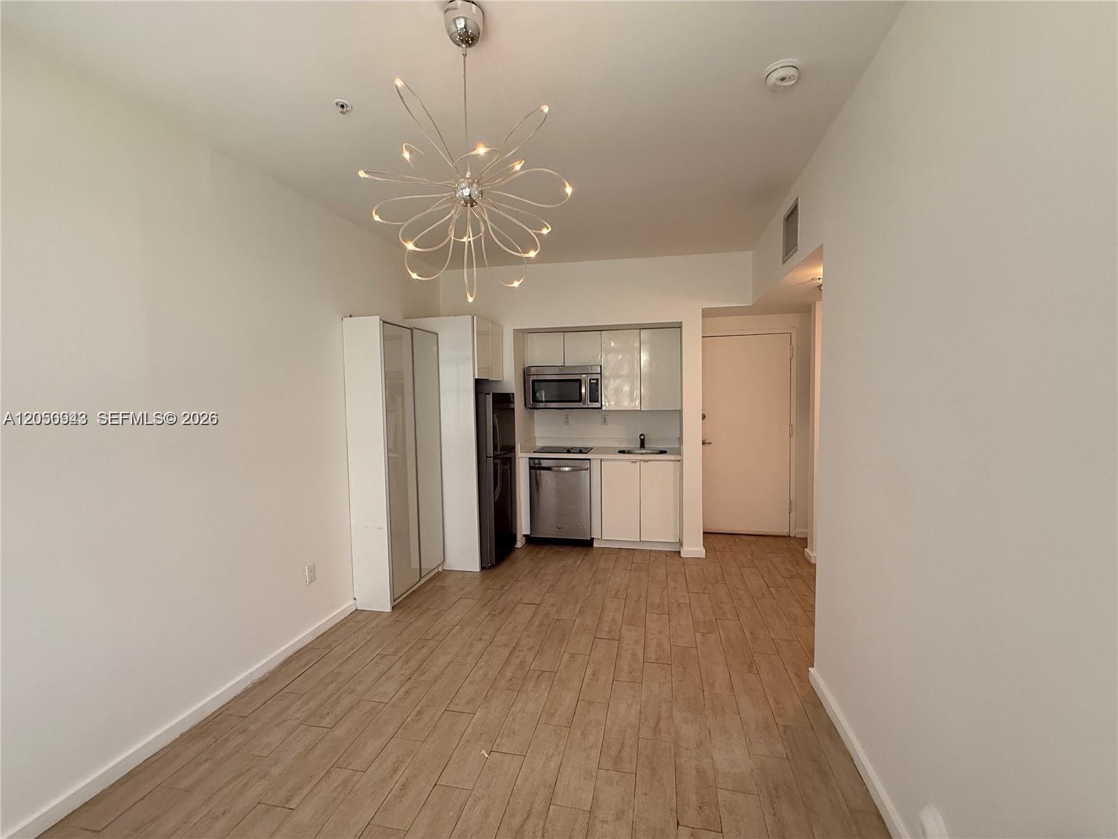 1611 Meridian Ave # 202, Miami Beach FL 33139 photo 2
