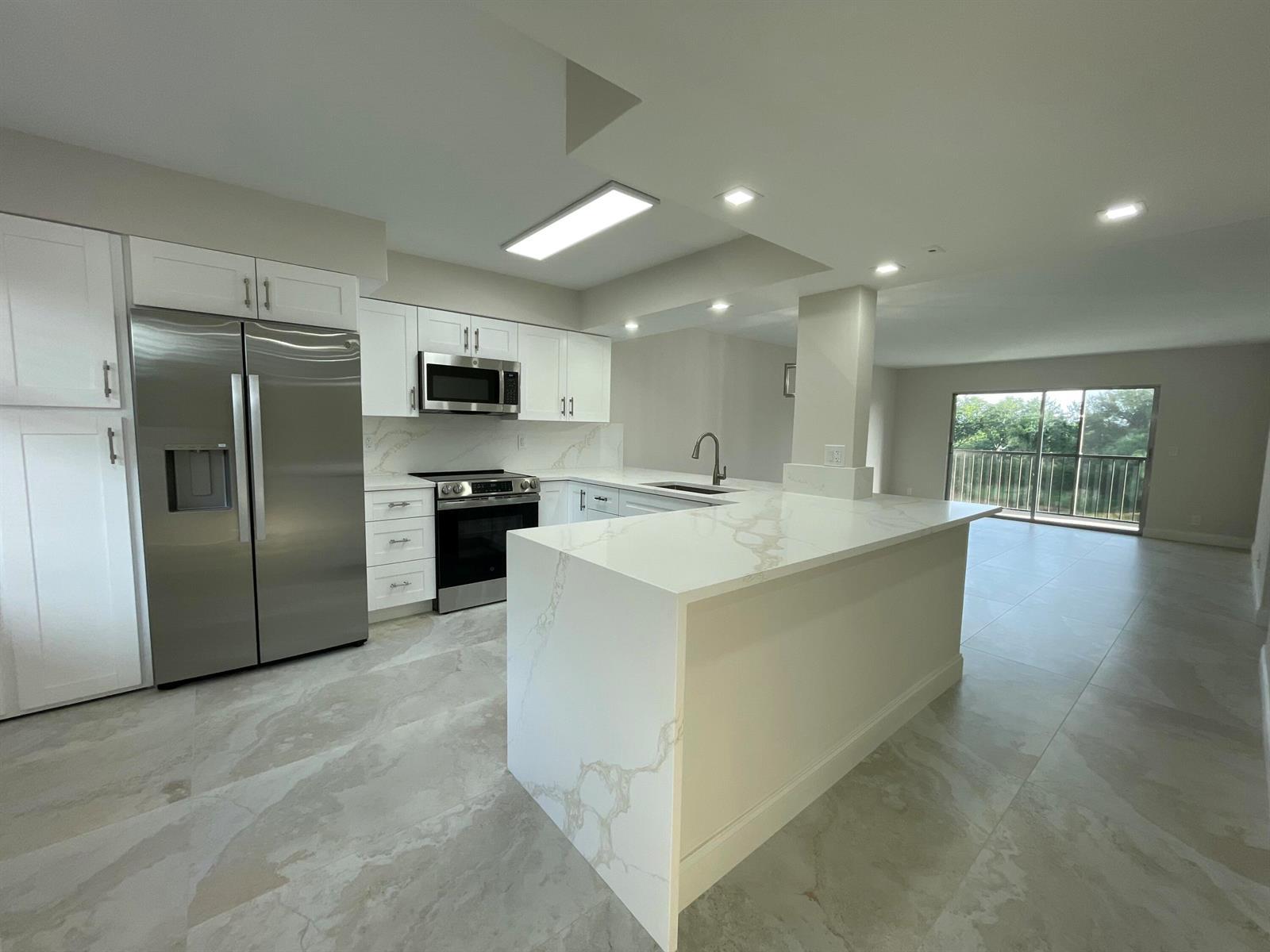 7321 Amberly Lane # 302, Delray Beach FL 33446