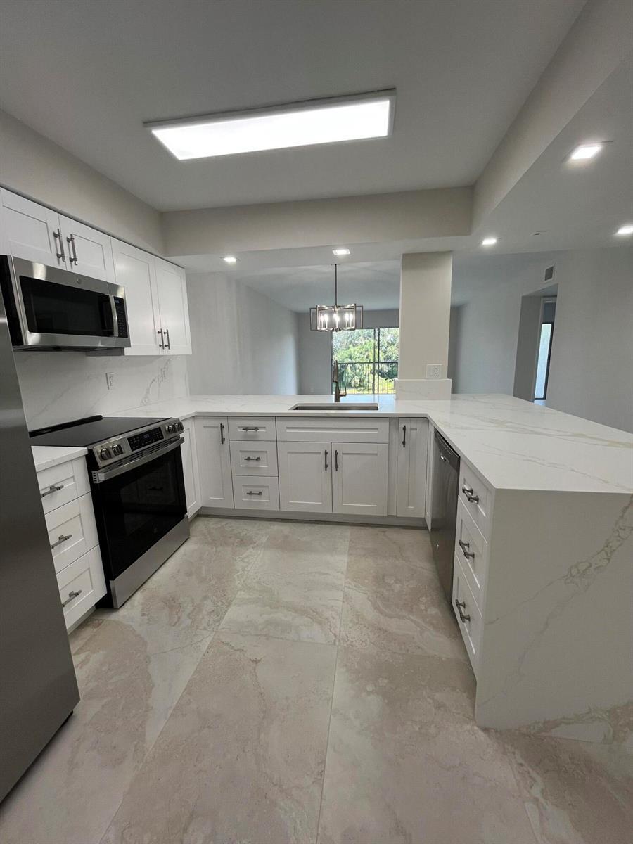 7321 Amberly Lane # 302, Delray Beach FL 33446 photo 5