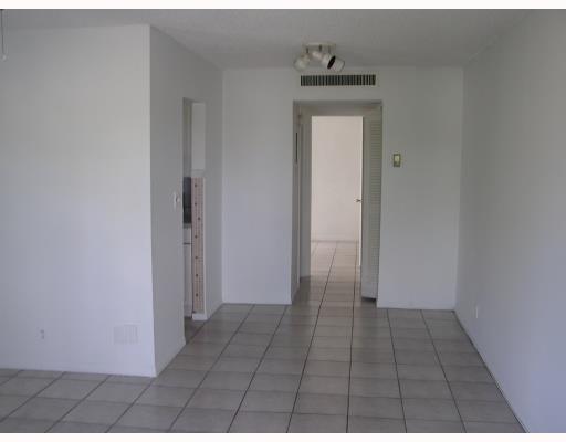 912 NE 17th Court # 4, Fort Lauderdale FL 33305 photo 3