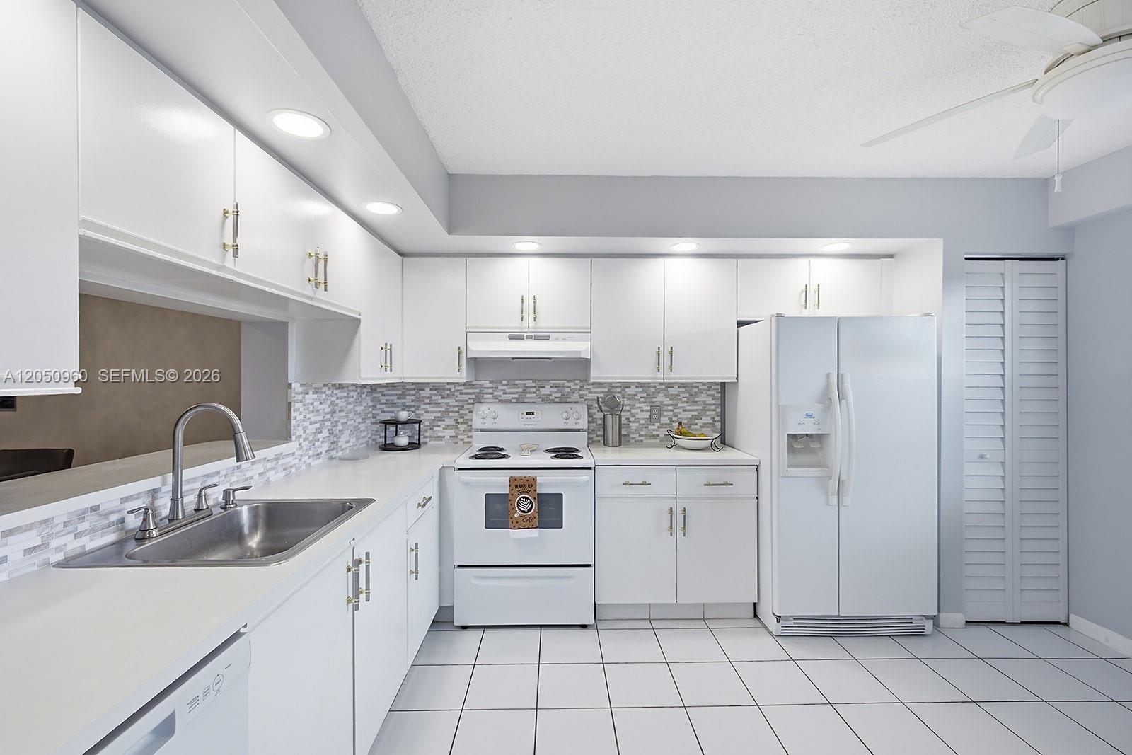 1300 SW 125th Ave # 406K, Pembroke Pines FL 33027