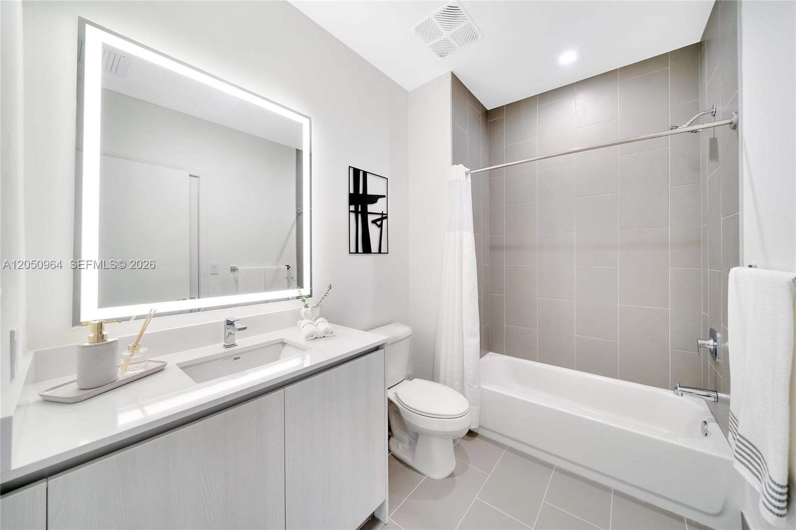 1809 Jackson St, Hollywood FL 33020 photo 5
