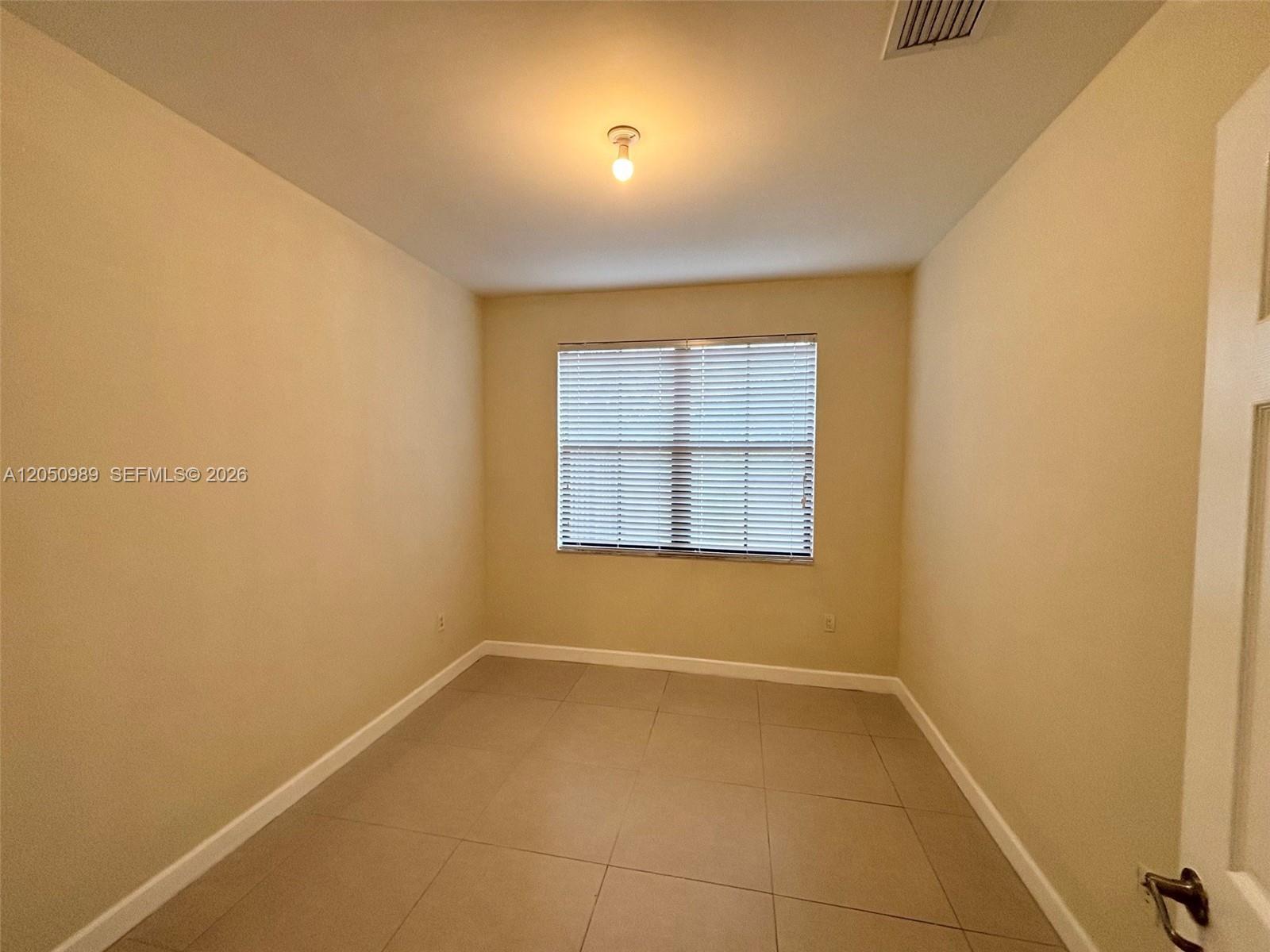 10445 NW 61 LN # 10445, Doral FL 33178 photo 2