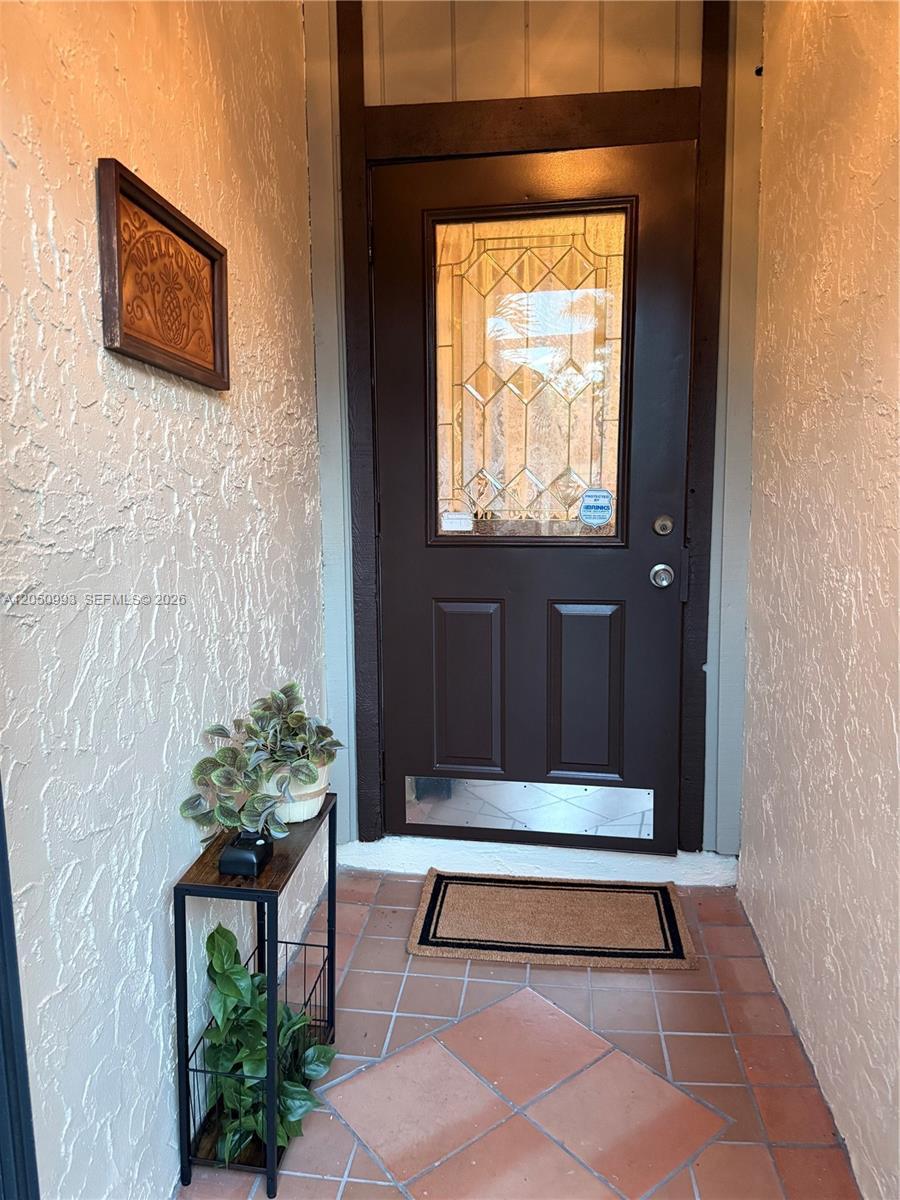 10231 Buttercup Ct, Pembroke Pines FL 33026 photo 5