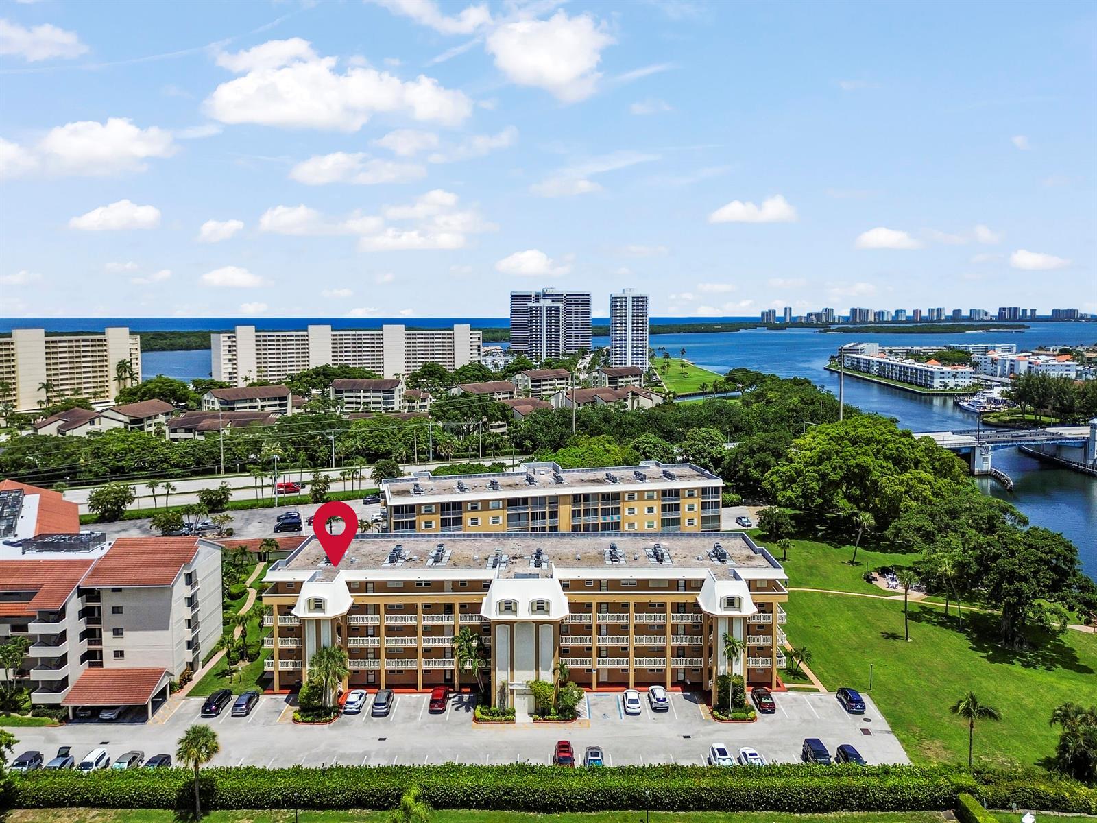 308 Golfview Road # 101, North Palm Beach FL 33408 photo 2