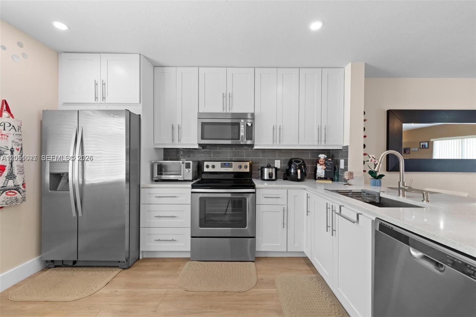 542 NW 208th Ter # 542, Pembroke Pines FL 33029