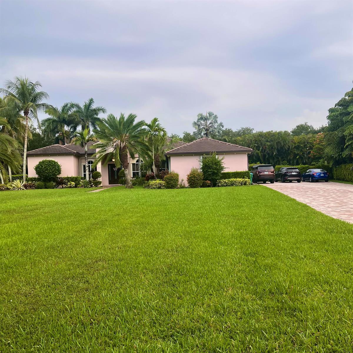 3143 SW 141st Terrace, Davie FL 33330 photo 3