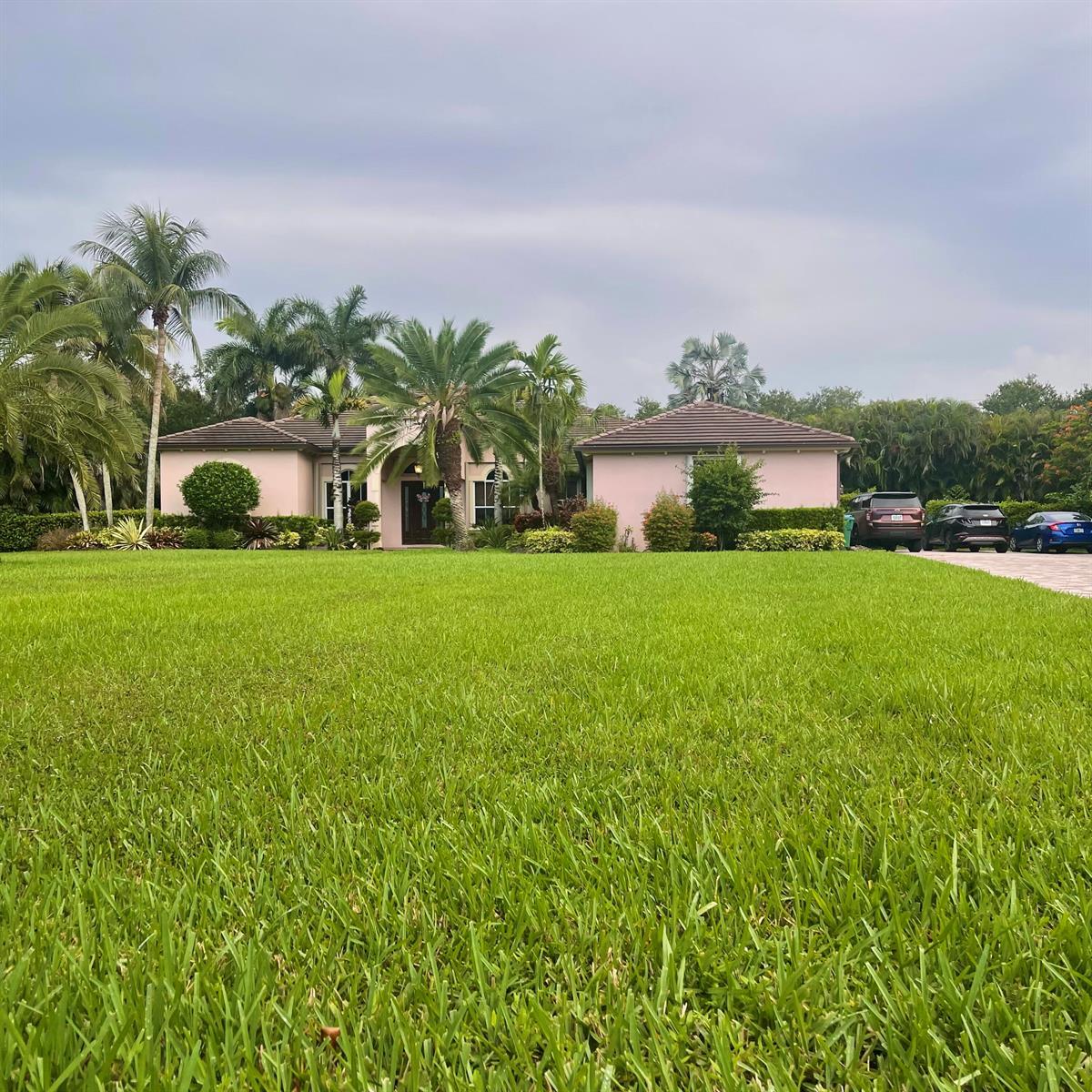 3143 SW 141st Terrace, Davie FL 33330 photo 4