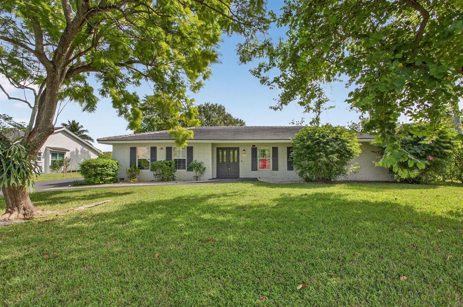 2421 NW 114th Avenue, Coral Springs FL 33065 photo 5