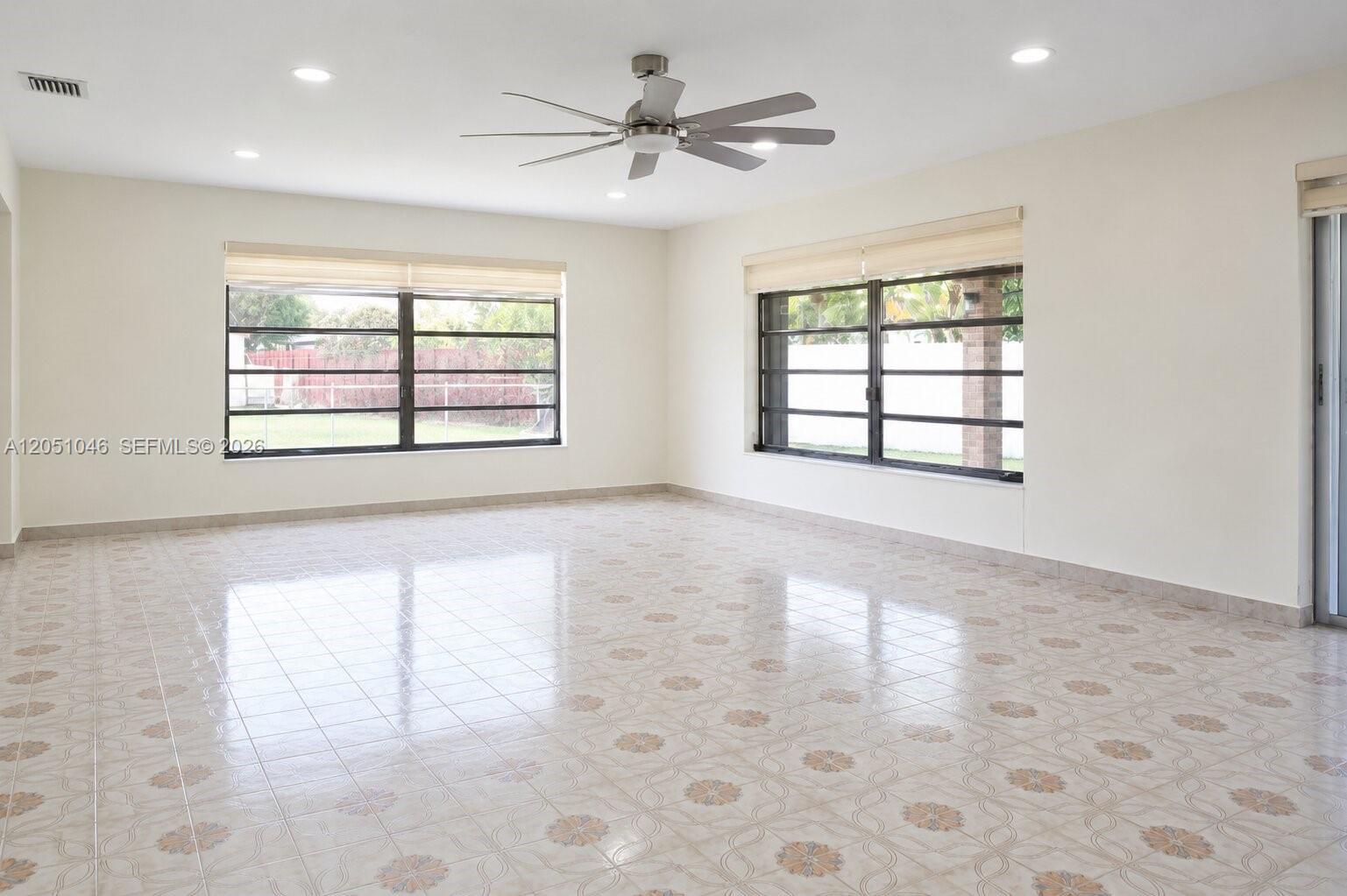 5221 SW 127th Pl, Miami FL 33175 photo 5