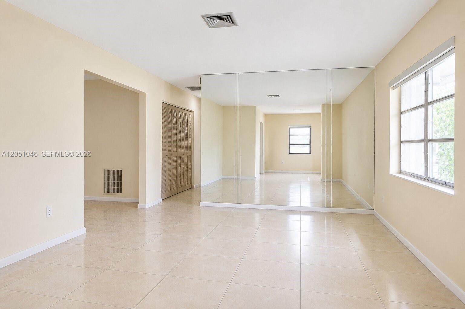 5221 SW 127th Pl, Miami FL 33175 photo 4