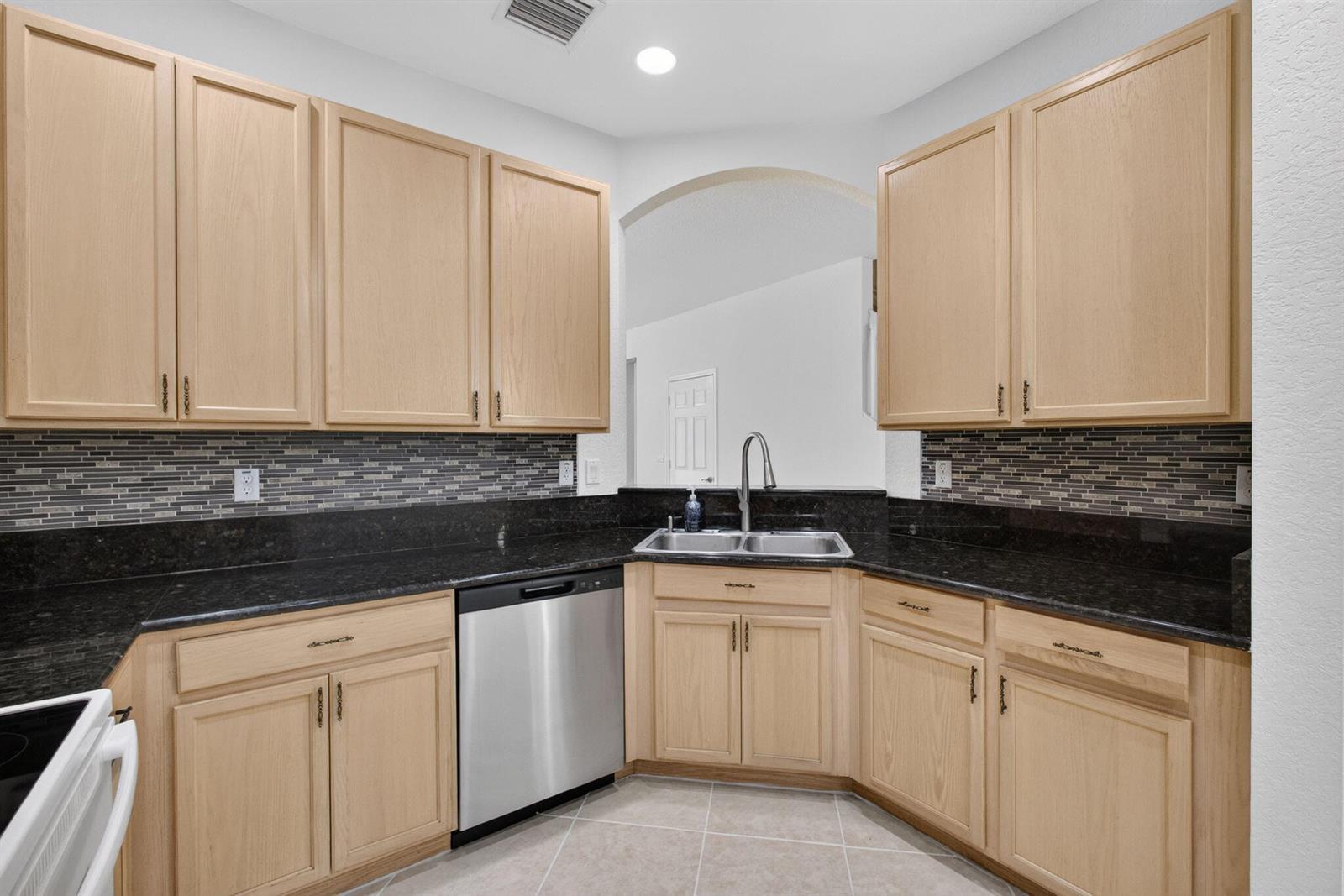 4991 Bonsai Circle # 107, Palm Beach Gardens FL 33418 photo 4