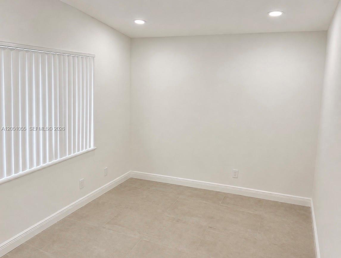 1010 NE 16th St # 1, Fort Lauderdale FL 33304 photo 5