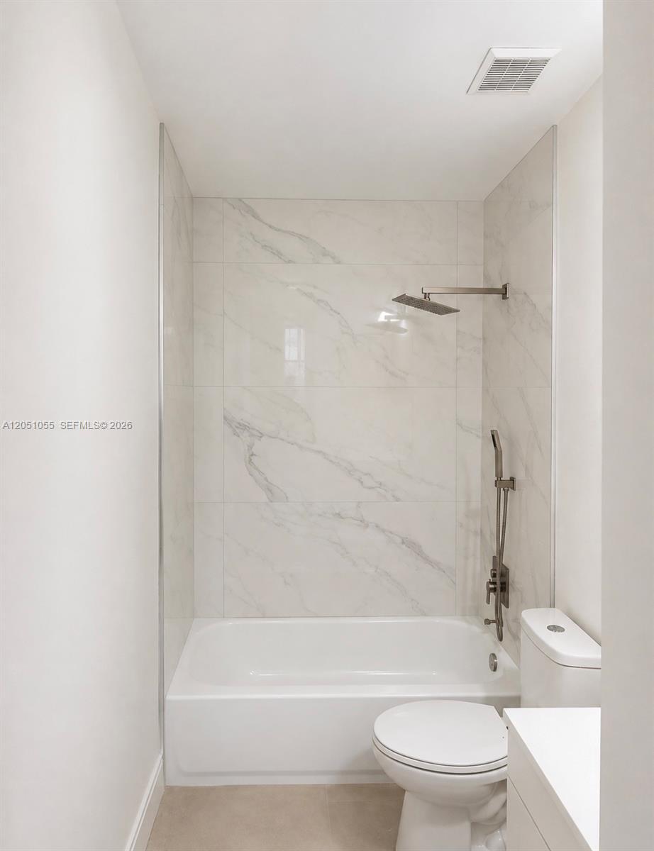 1010 NE 16th St # 1, Fort Lauderdale FL 33304 photo 4
