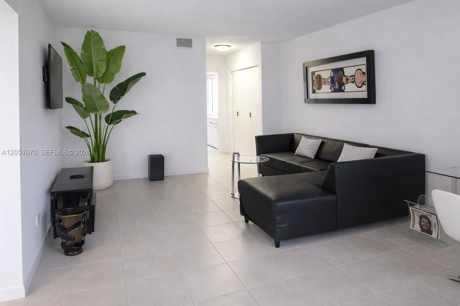 500 NE 2nd St # 221, Dania Beach FL 33004 photo 2