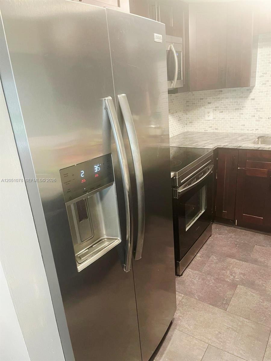 Lauderhill, FL 33319 photo 5