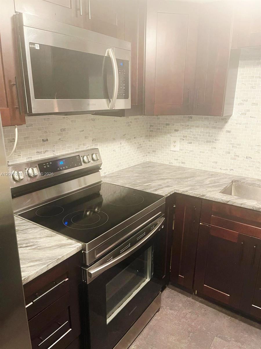 Lauderhill, FL 33319 photo 4