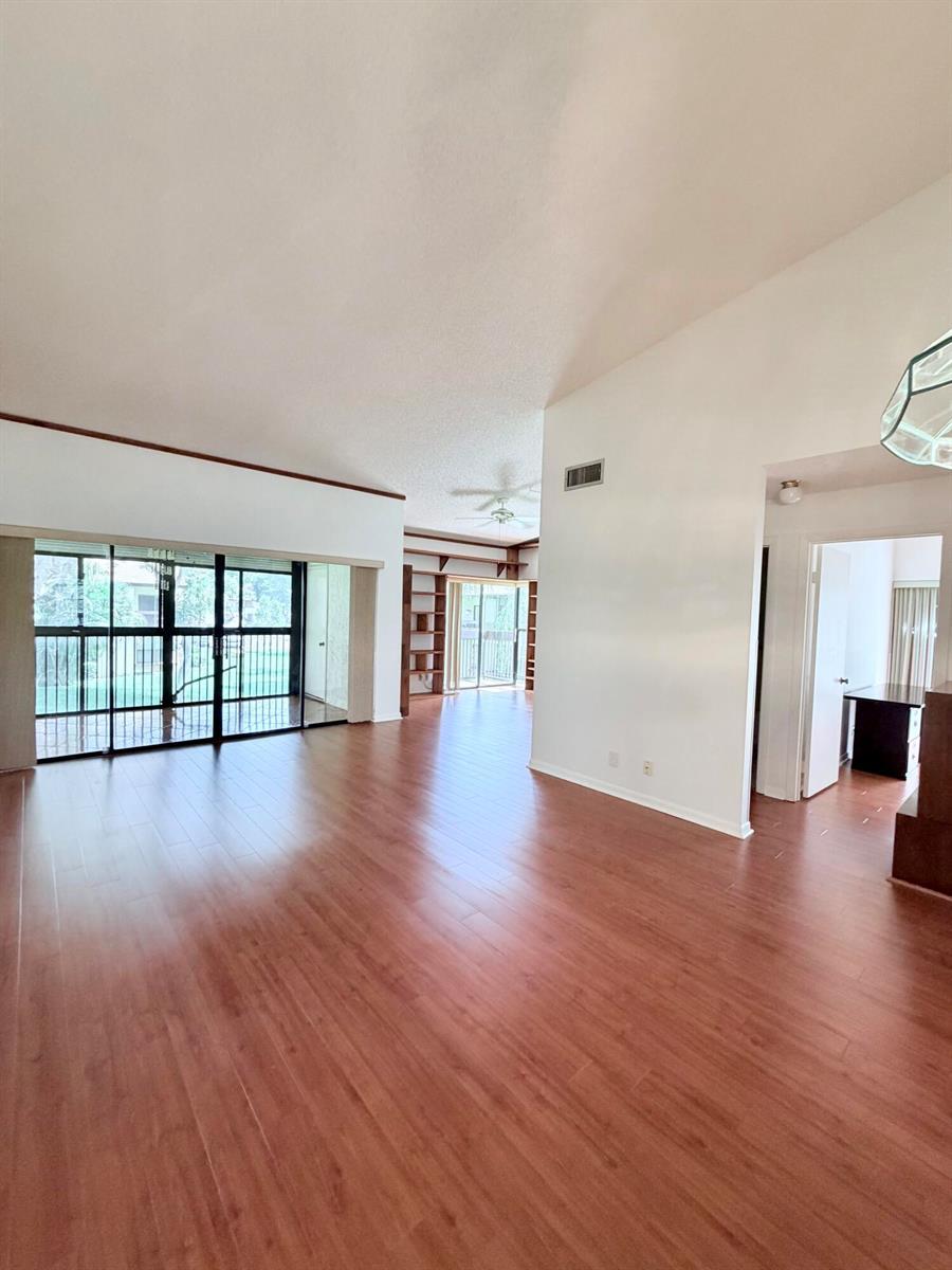 2011 SW 15th Street # 146, Deerfield Beach FL 33442 photo 2