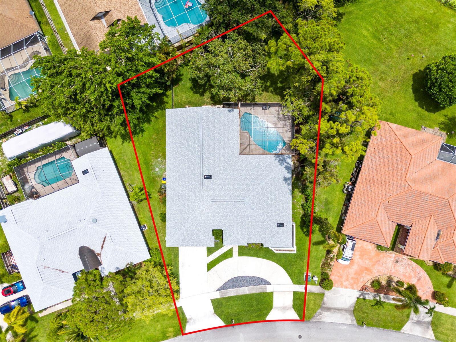 1738 Lindsey Court, Wellington FL 33414 photo 3