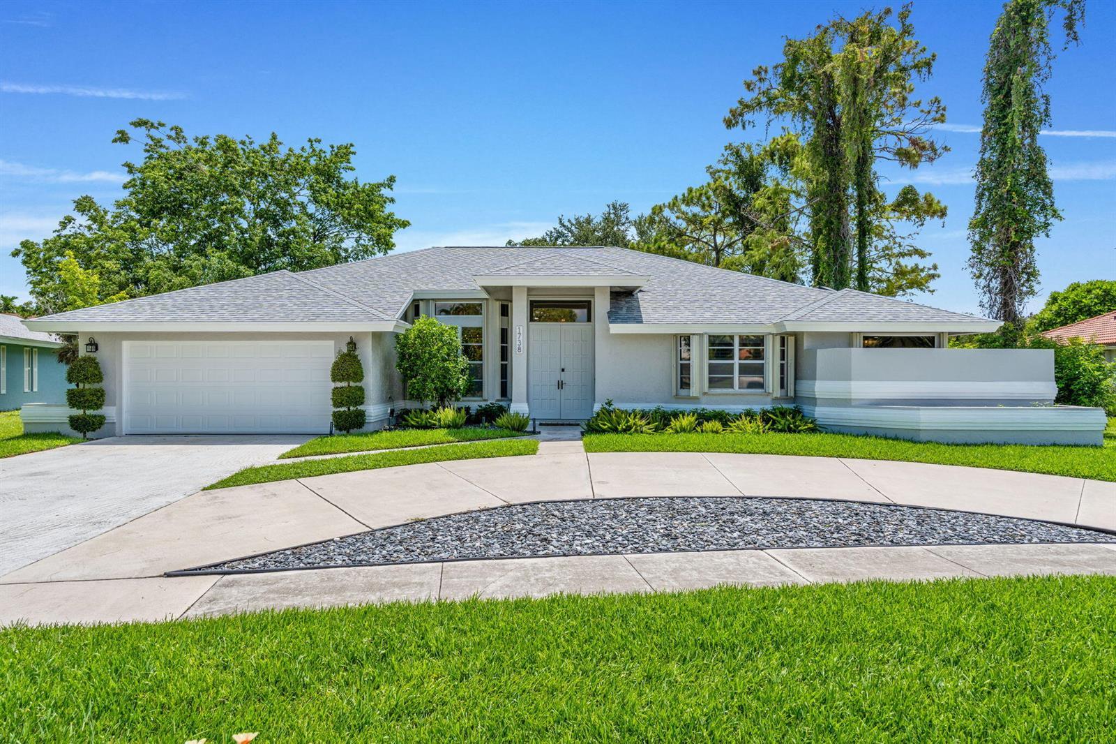 1738 Lindsey Court, Wellington FL 33414 photo 4