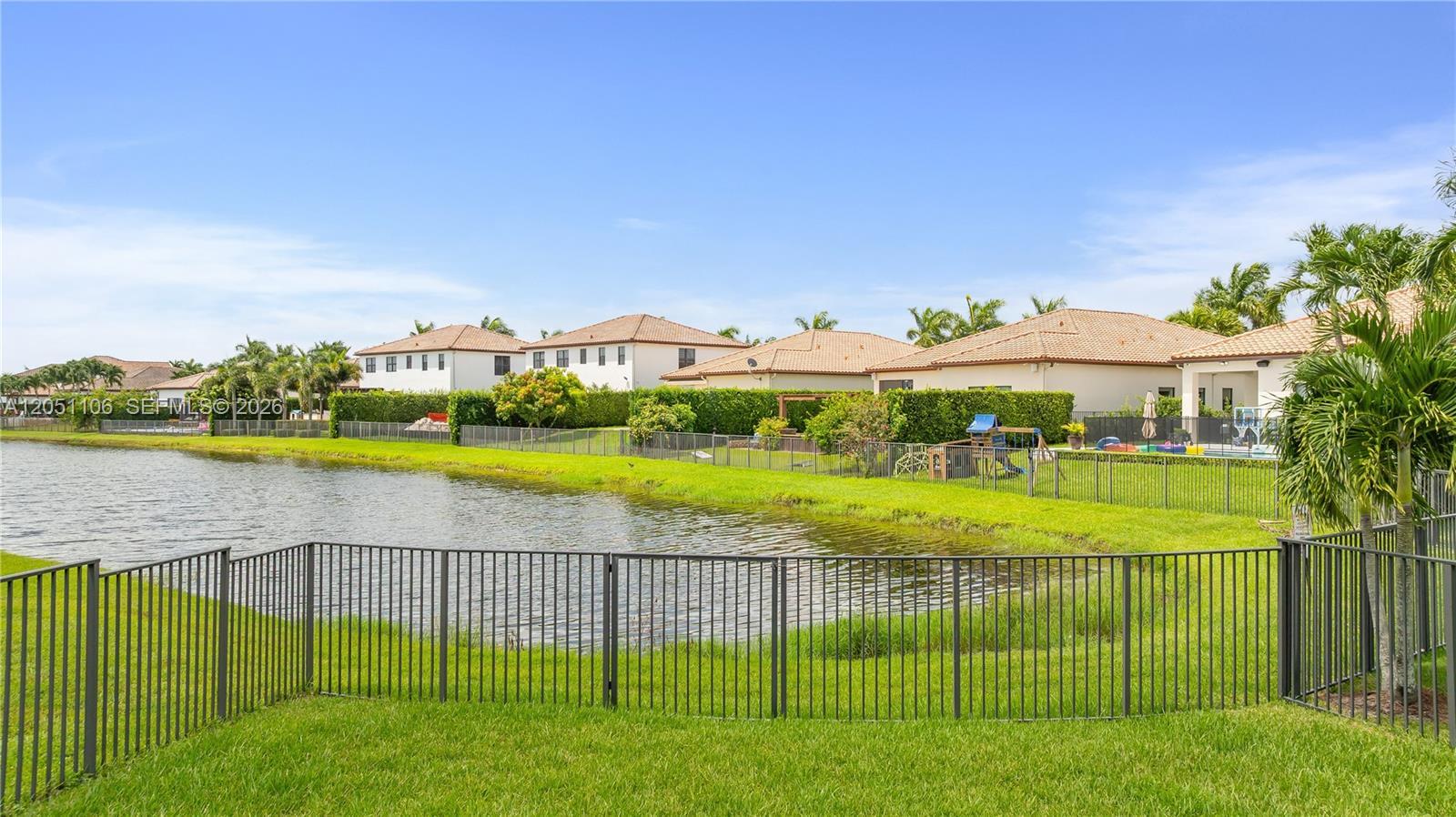 8420 NW 33rd St, Cooper City FL 33024 photo 5