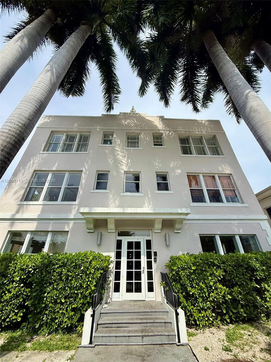 1027 Pennsylvania Ave # 302, Miami Beach FL 33139