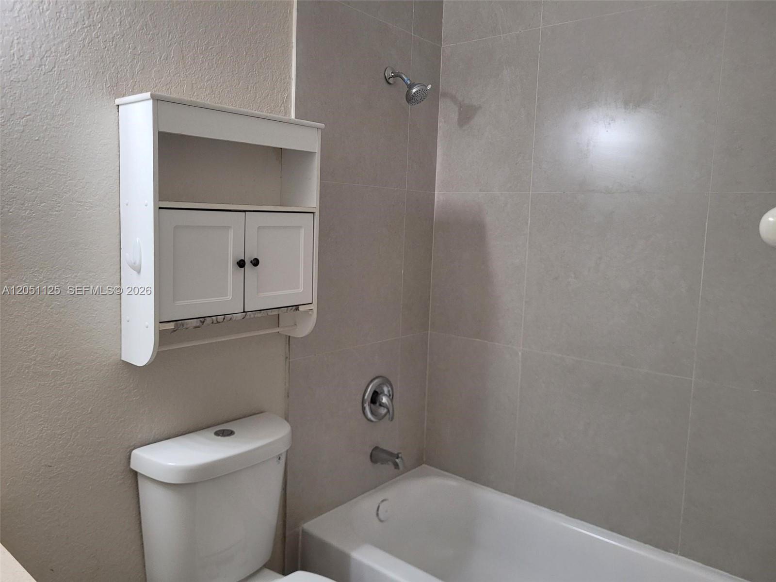 1663 SE 29th St # 208, Homestead FL 33035 photo 4