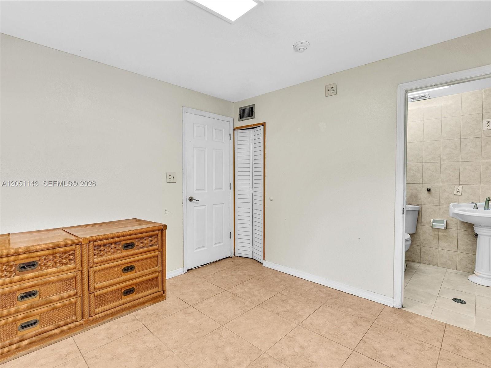 5801 NW 113th Ter # 3, Hialeah FL 33012 photo 3