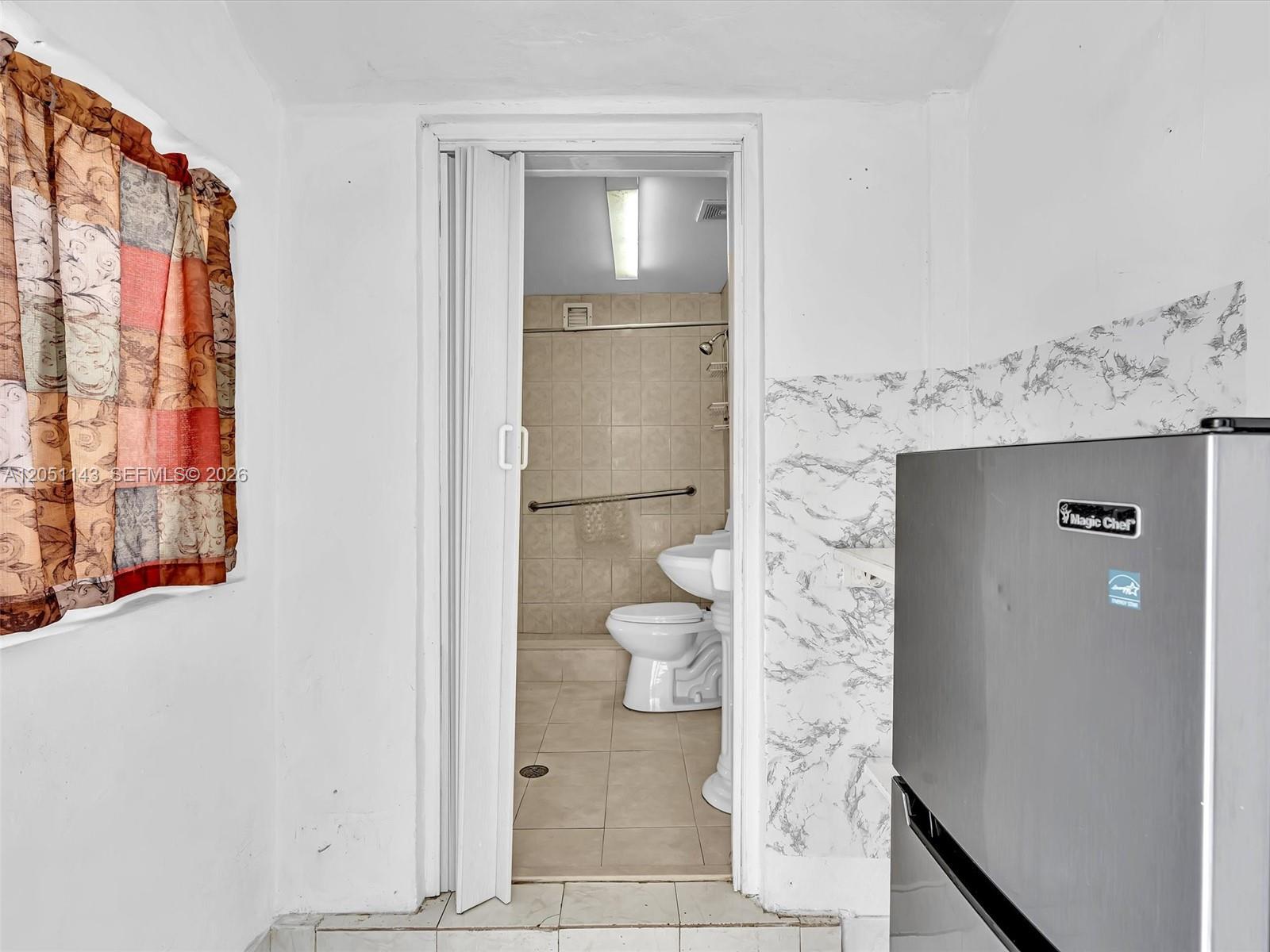 5801 NW 113th Ter # 3, Hialeah FL 33012 photo 5