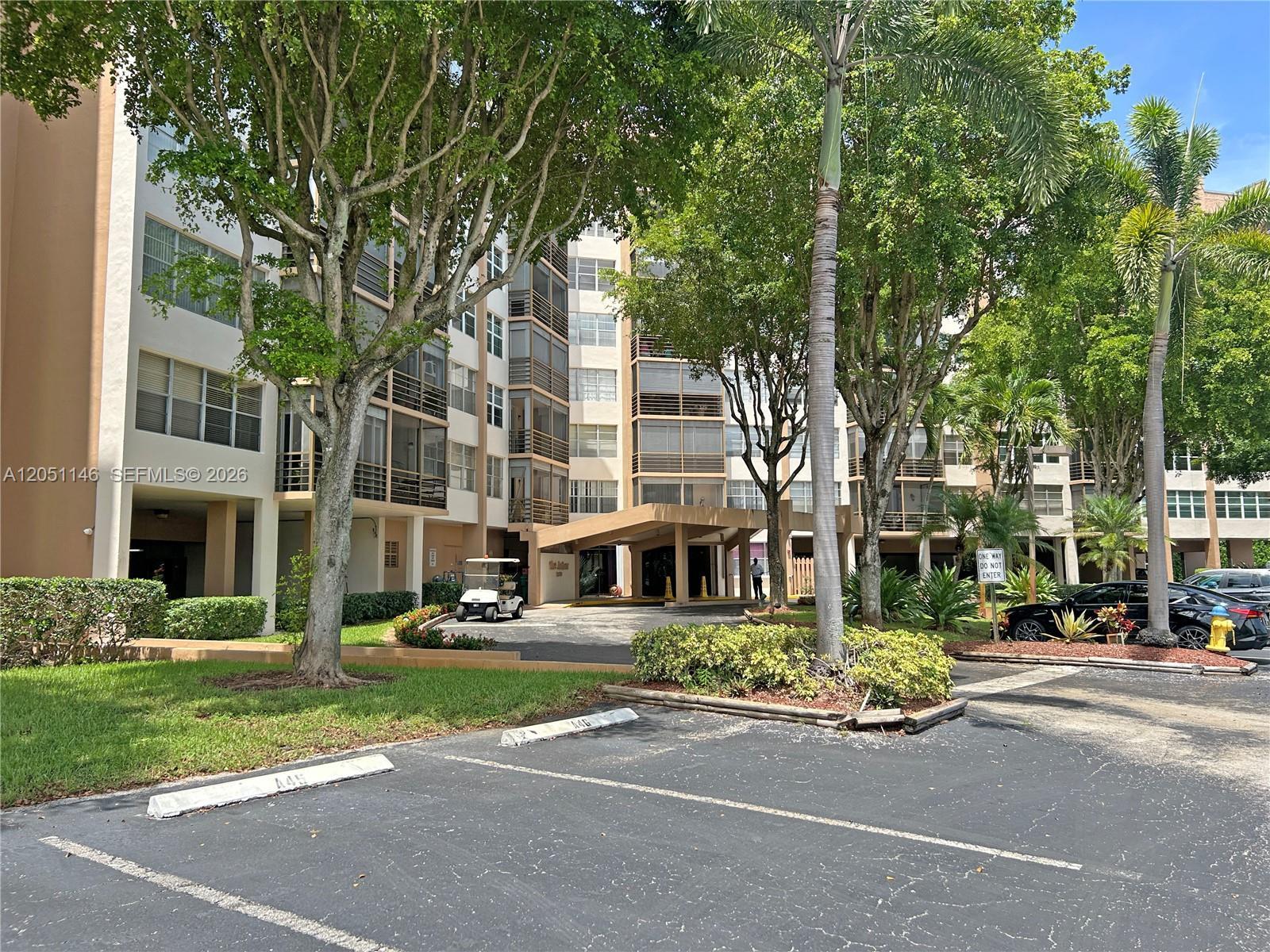 1400 Saint Charles Pl # 217, Pembroke Pines FL 33026 photo 4