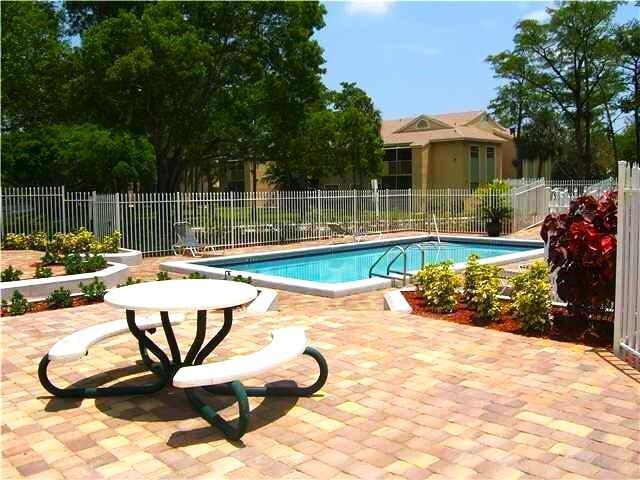 601 Cypress Lake Boulevard # A14, Deerfield Beach FL 33064 photo 4