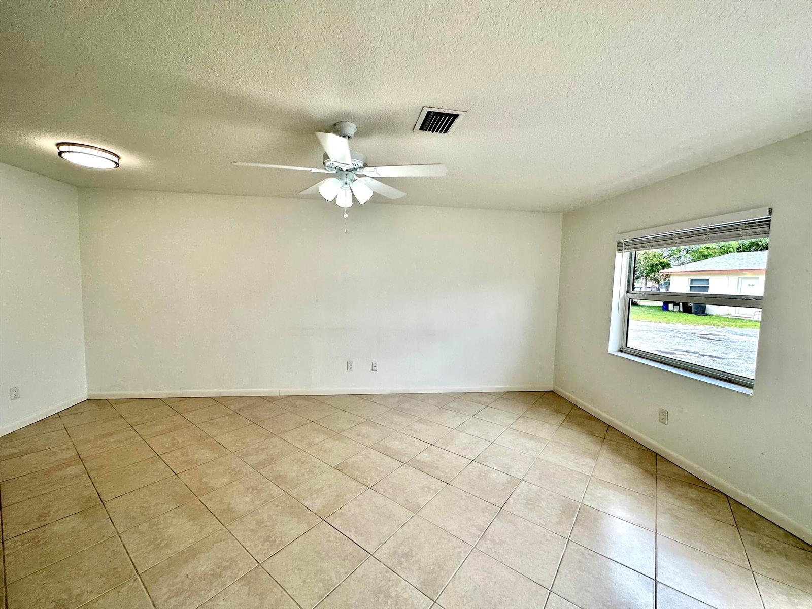 10134 Plant Drive, Palm Beach Gardens FL 33410 photo 3