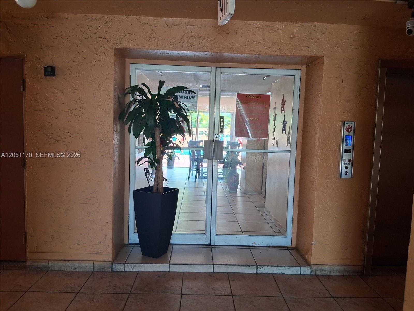 6200 W Flagler St # 305, Miami FL 33144 photo 3