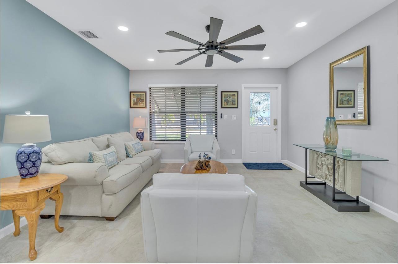 1304 SE 2nd Avenue, Deerfield Beach FL 33441 photo 2