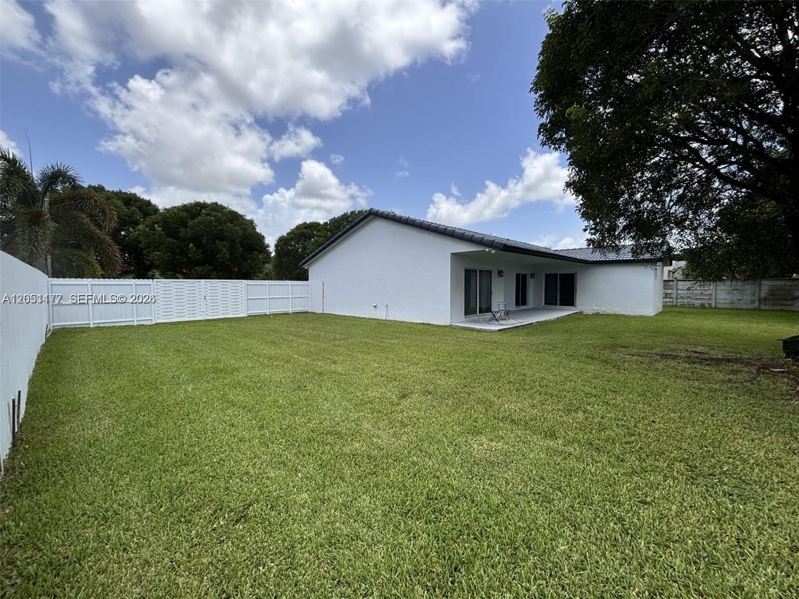 22262 SW 127th Pl, Miami FL 33170 photo 3