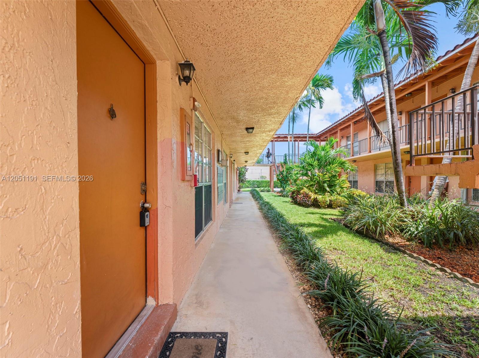 7220 Fairway Dr # G3, Miami Lakes FL 33014 photo 5