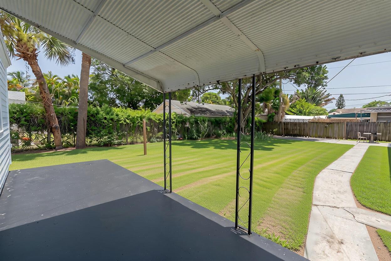 716 High Street, West Palm Beach FL 33405 photo 3