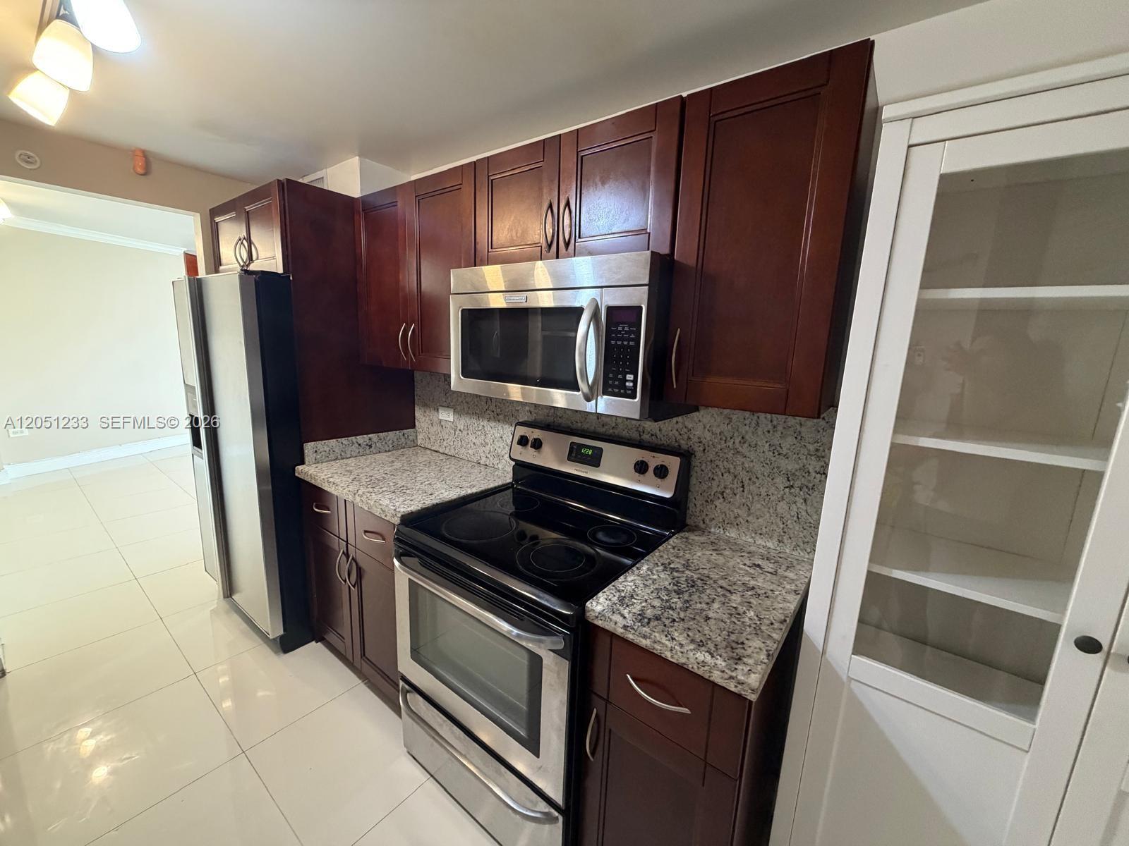 1881 Washington Ave # 6A, Miami Beach FL 33139 photo 4